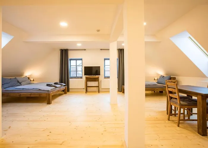 V Klenbach Apartment Trebon